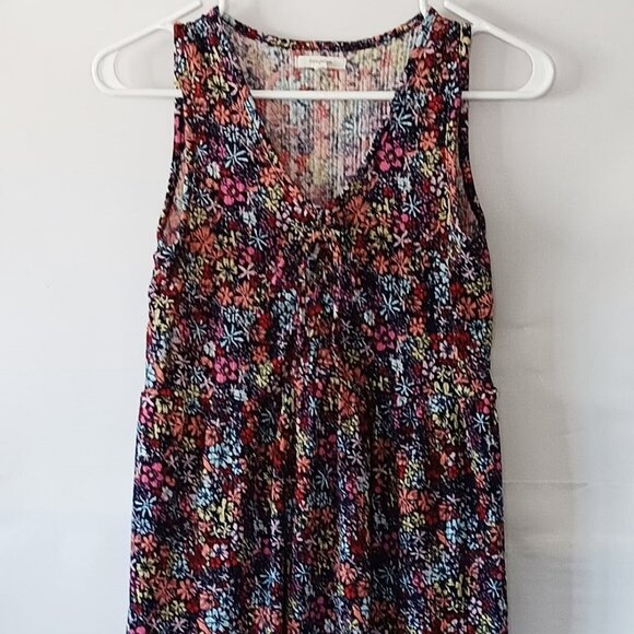Maurices Tops - MAURICES Navy Multicolored Floral Tank Top Size XS ($14)
